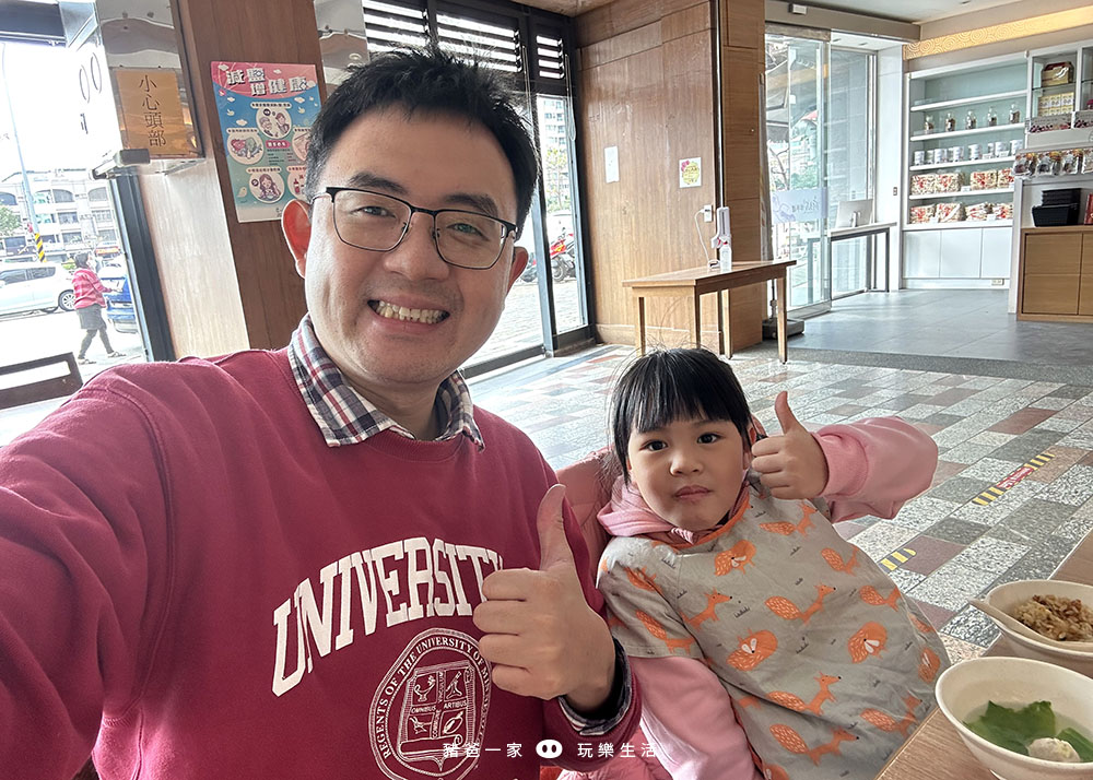 台南周氏蝦捲