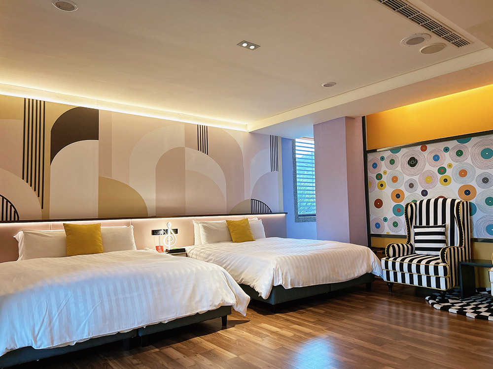 台中日光溫泉一泊二食住宿券!超夯的溫泉飯店,總是一房難求,本團可搶先訂房 230329S 25174072