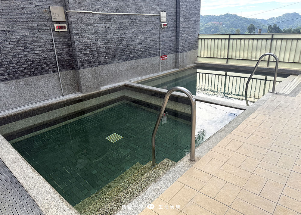台中日光溫泉一泊二食住宿券!超夯的溫泉飯店,總是一房難求,本團可搶先訂房 IMG 2826 拷貝