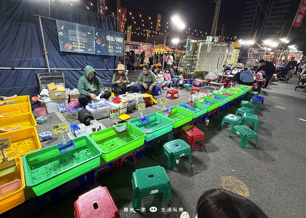 2026台南花園夜市》現在週五也開放了喔!台南必逛的夜市之一,每週四五六日營業 台南 花園夜市41