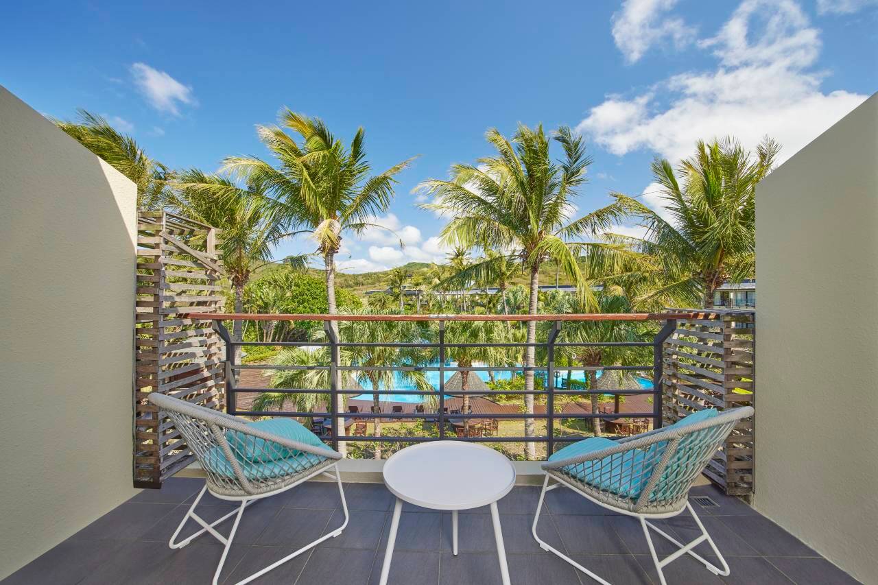 墾丁凱撒大飯店》限時團購!兩大兩幼一泊二食(早餐+晚餐) $4XXX起 景觀客房2