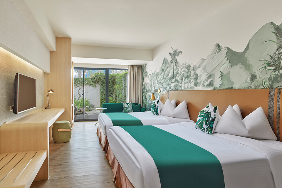 墾丁凱撒大飯店》限時團購!兩大兩幼一泊二食(早餐+晚餐) $4XXX起 池畔花園客房 1