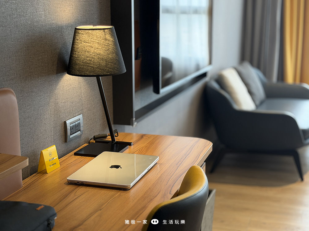 嘉義福容VOCO酒店》一泊二食,早晚餐都好好吃~還有室內溫水游泳池和遊戲室 嘉義福容voco 房間12