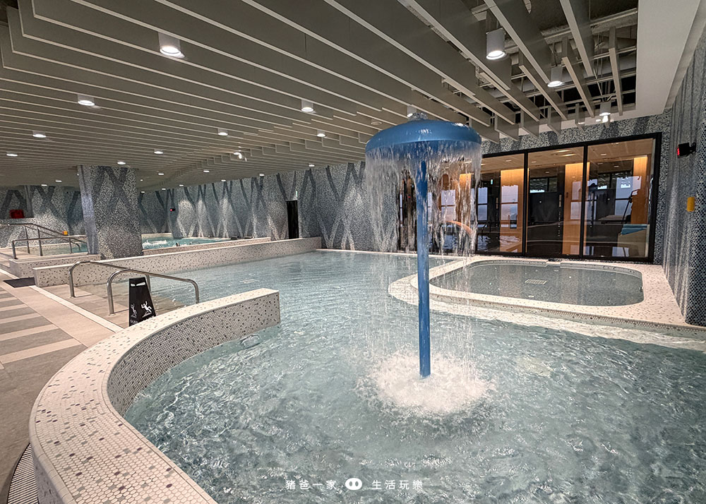 嘉義福容VOCO酒店》一泊二食,早晚餐都好好吃~還有室內溫水游泳池和遊戲室 嘉義福容voco遊戲室8