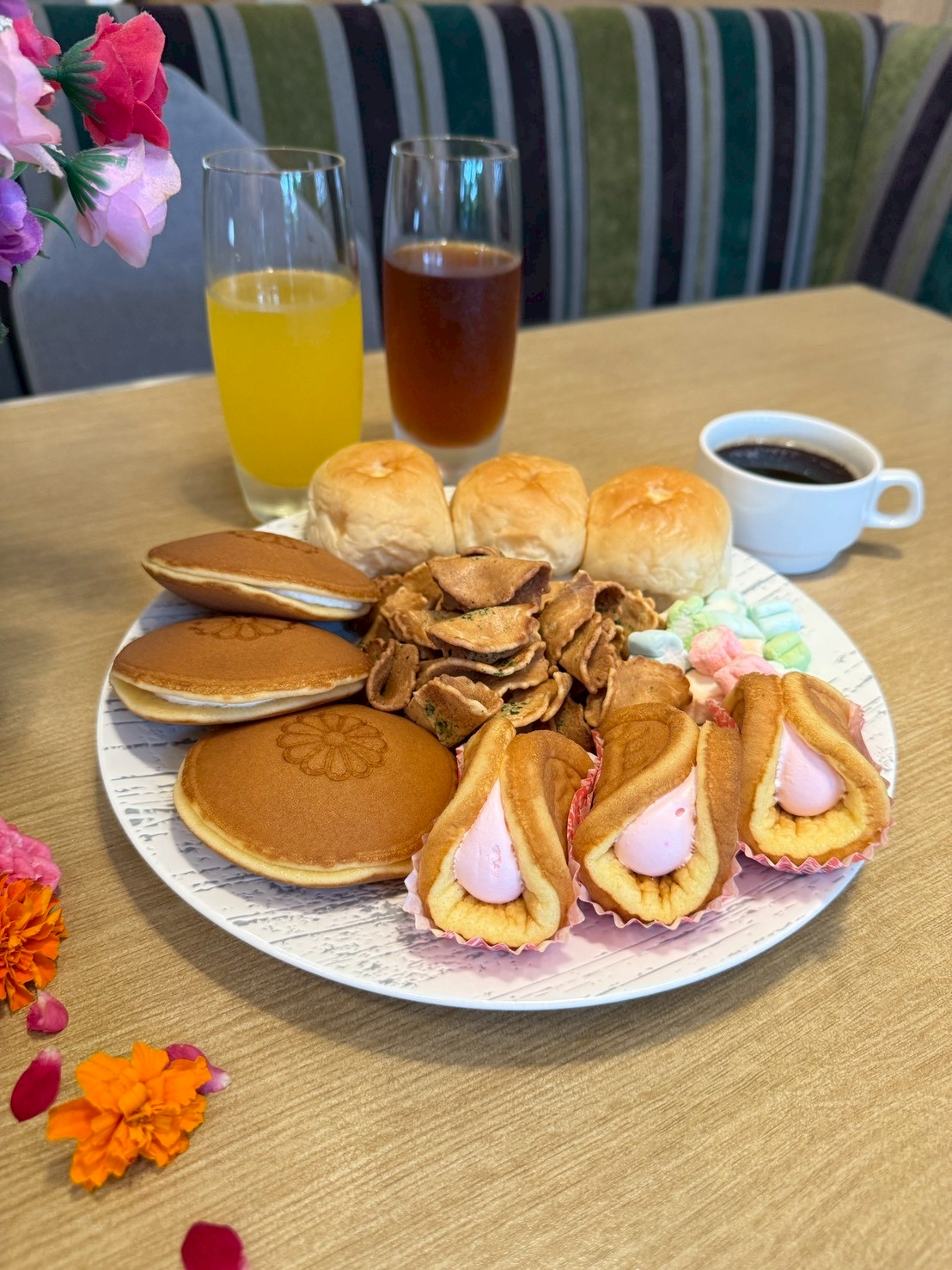 2026 名人堂花園限時團購丨每房贈送二位兒童免費入住!一泊一食5XXX起 LINE ALBUM 名人堂自助式迎賓茶點 260617 1