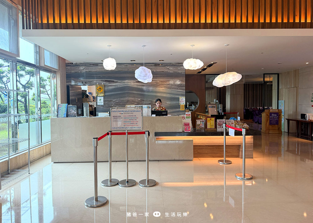 台東娜路彎銀河酒店,海洋深層水游泳池、晚上免費宵夜冰淇淋任你吃 台東娜路彎銀河酒店2