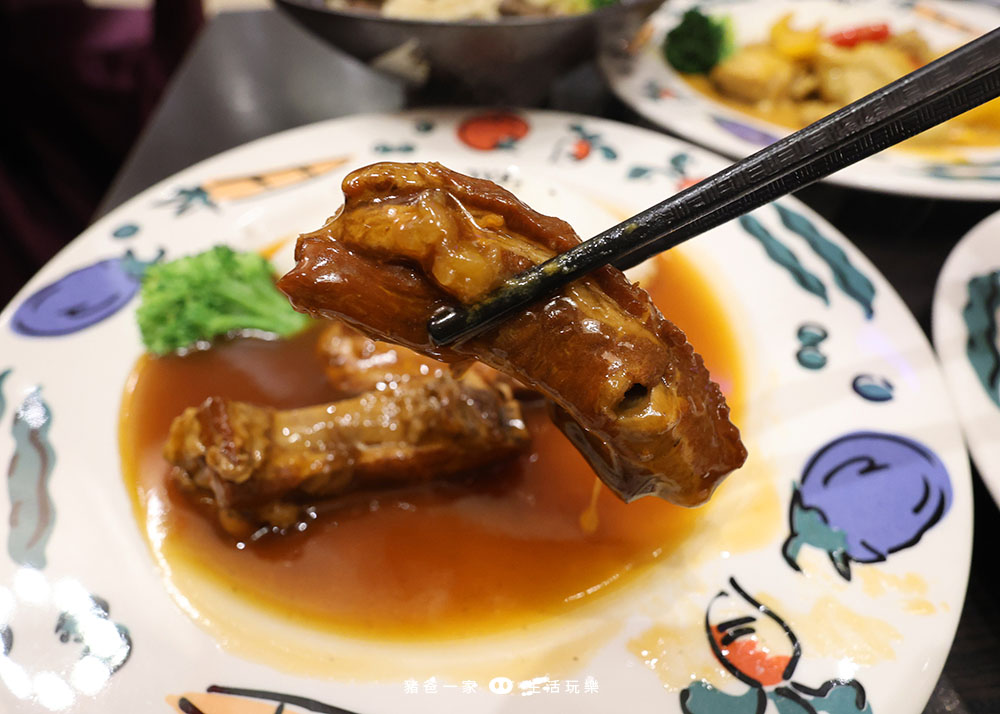 台東娜路彎銀河酒店,海洋深層水游泳池、晚上免費宵夜冰淇淋任你吃 台東銀河酒店 晚餐17