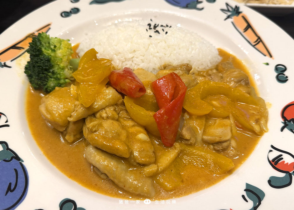 台東娜路彎銀河酒店,海洋深層水游泳池、晚上免費宵夜冰淇淋任你吃 台東銀河酒店 晚餐4