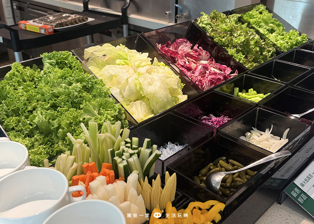 宜蘭凱渡廣場酒店|全台唯一海水泳池、漂漂河,還有400坪遊戲室、溫泉,一站式渡假最開心 宜蘭凱渡廣場酒店 早餐39