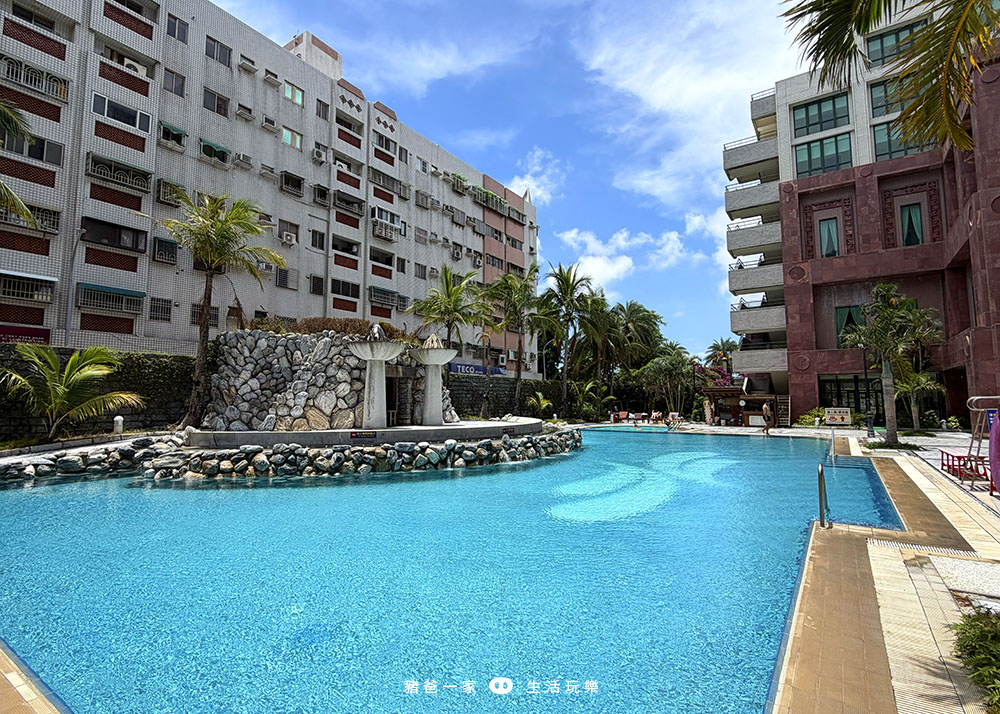 台東娜路彎大酒店|設施超豐富,游泳池、遊戲室和SPA等等,待在飯店就很好玩 娜路彎大酒店 游泳池13