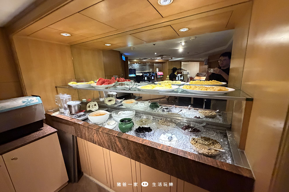 台北兄弟大飯店自助餐-薔薇廳,晚餐價格不到800元!CP值也太高了吧 薔薇廳(中西合璧自助餐)-兄弟大飯店- Brother Hotel