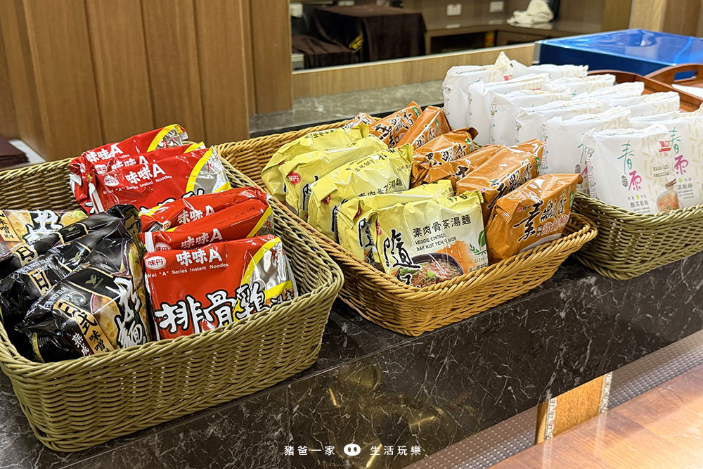 天成逸旅-蝴蝶谷|限時團購!2大1小 免費升等四人房, 一泊三食6099起 花蓮蝴蝶谷宵夜3
