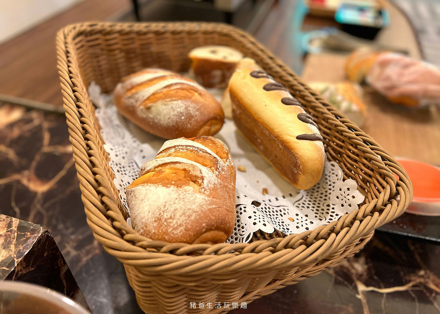 “花蓮遠雄悅來大飯店”/